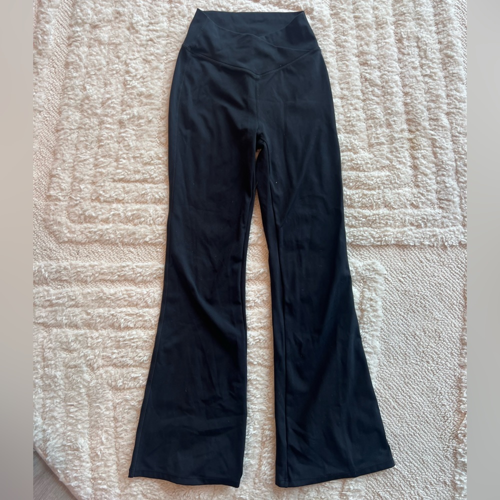 Halara Black Flare Leggings
